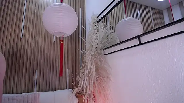 Tayzon Foxxx online show from February 11, 1:05 pm