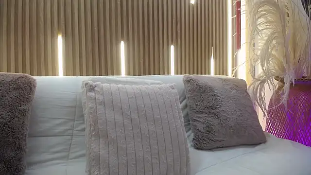 Tayzon Foxxx online show from March 5, 8:27 pm