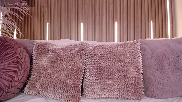 Tayzon Foxxx online show from March 15, 8:37 pm