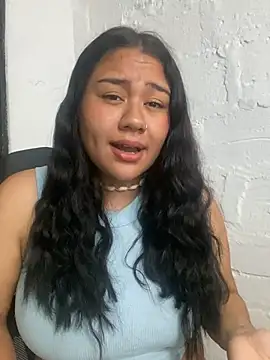 Snapshot of SofiaGarcia7 chatting on June 3, 2:55 pm SofiaGarcia7 online show from June 3, 2:55 pm