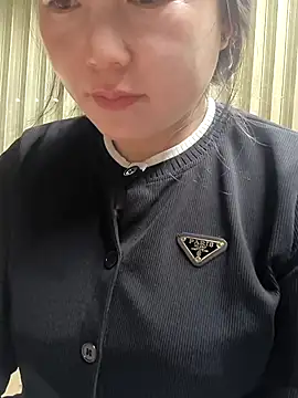 Sweetlove 77 online show from November 6, 2:45 am