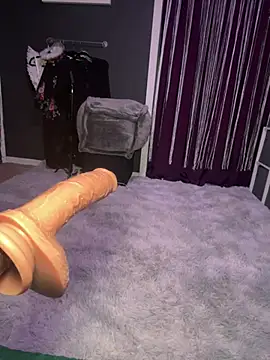 avacrush online show from January 10, 10:04 pm