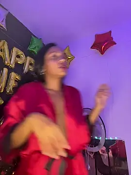 AlisonHoot69 online show from January 16, 12:47 am