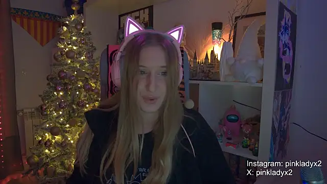 Pinkyladyxxx online show from November 22, 12:20 am