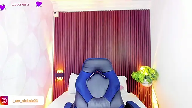 nicky peyton online show from February 5, 2:19 am