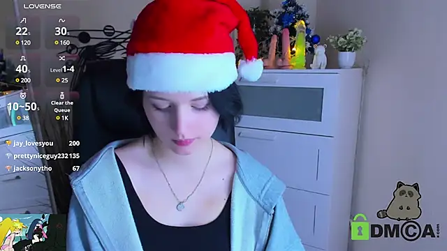 Snapshot of Alina_Mills chatting on December 17, 1:49 pm Alina Mills online show from December 17, 1:49 pm