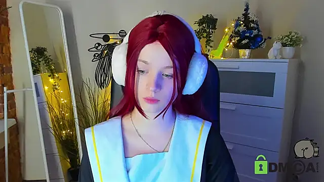 Snapshot of Alina_Mills chatting on December 23, 10:21 am Alina Mills online show from December 23, 10:21 am