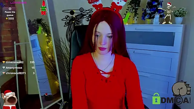 Snapshot of Alina_Mills chatting on December 25, 6:30 pm Alina Mills online show from December 25, 6:30 pm