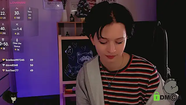 Snapshot of Alina_Mills chatting on January 2, 2:13 pm Alina Mills online show from January 2, 2:13 pm