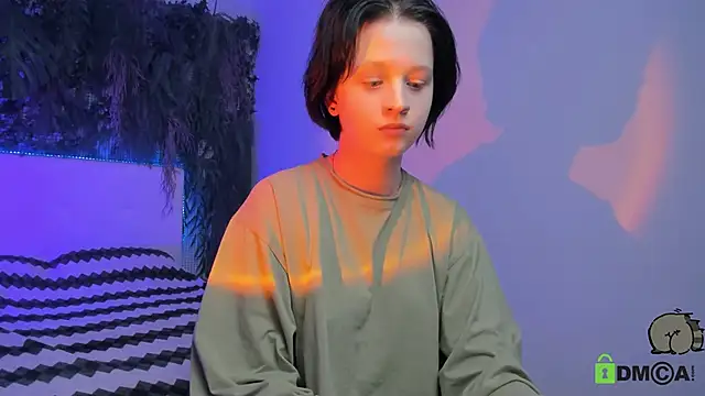 Snapshot of Alina_Mills chatting on January 18, 2:12 pm Alina Mills online show from January 18, 2:12 pm