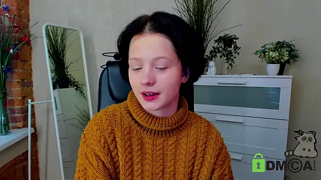 Snapshot of Alina_Mills chatting on January 21, 10:19 am Alina Mills online show from January 21, 10:19 am