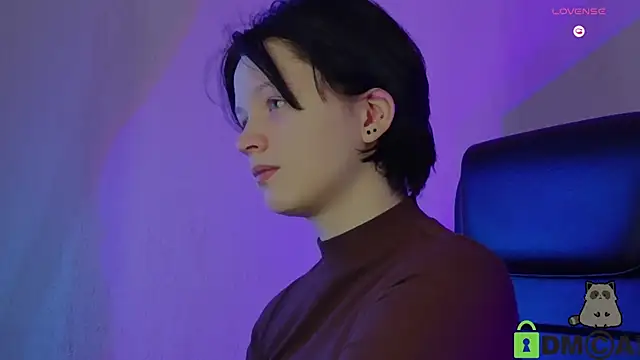 Snapshot of Alina_Mills chatting on January 23, 10:32 am Alina Mills online show from January 23, 10:32 am