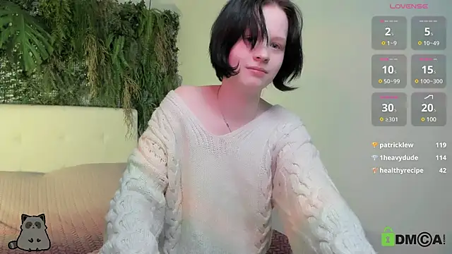 Snapshot of Alina_Mills chatting on January 31, 6:57 pm Alina Mills online show from January 31, 6:57 pm