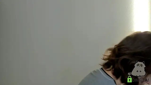 Snapshot of Alina_Mills chatting on September 10, 8:36 am Alina Mills online show from September 10, 8:36 am