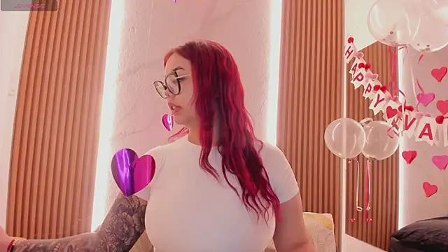 juicy led  online show from February 15, 11:17 am