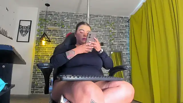 iam samy  online show from February 26, 6:11 pm