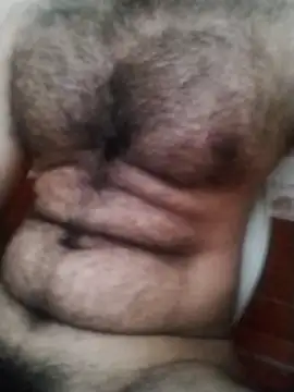 Snapshot of hairy_gun chatting on October 4, 5:38 am hairy gun online show from October 4, 5:38 am
