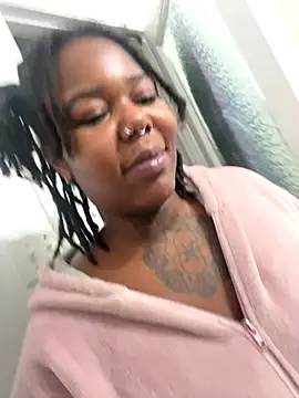 Goddess Nafeesha online show from December 15, 8:51 am