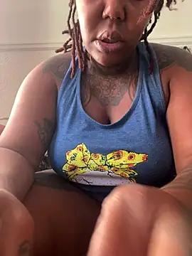 Snapshot of Goddess_Nafeesha chatting on July 11, 2:31 pm Goddess Nafeesha online show from July 11, 2:31 pm