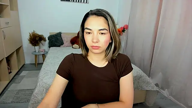 Snapshot of Alexa_Dolly12 chatting on May 8, 9:25 am Alexa Dolly12 online show from May 8, 9:25 am