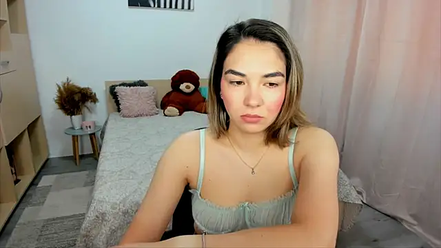 Snapshot of Alexa_Dolly12 chatting on May 11, 7:58 am Alexa Dolly12 online show from May 11, 7:58 am