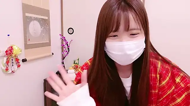 Sayuringo  online show from January 5, 10:10 am