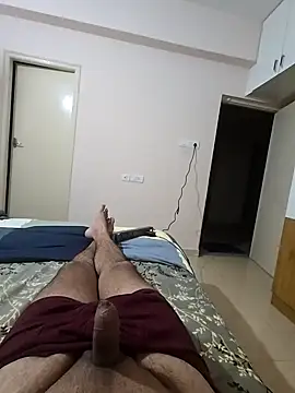 Hornie small Dick01 online show from January 9, 4:17 pm