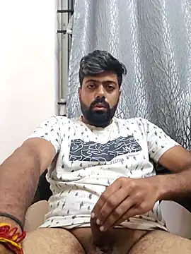 Hornie small Dick01 online show from September 21, 7:37 pm