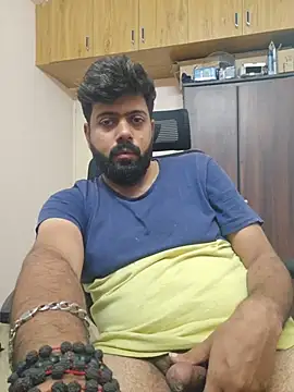 Hornie small Dick01 online show from May 11, 4:04 pm