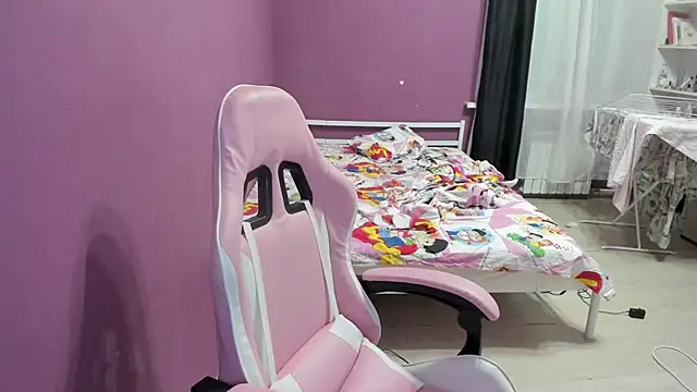 Lika8234 online show from November 6, 9:37 pm