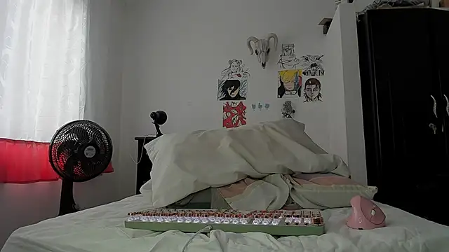 Snapshot of SonSett chatting on October 25, 3:29 pm SonSett online show from October 25, 3:29 pm