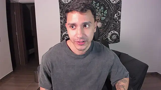 JayMarcos  online show from January 23, 1:30 am