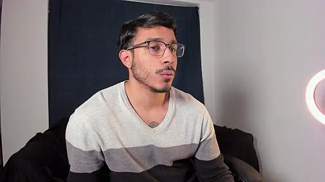 JayMarcos  online show from November 28, 11:07 pm