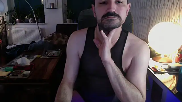 tomz0819 online show from February 23, 10:07 pm