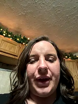Snapshot of lairarose chatting on December 2, 4:29 am lairarose online show from December 2, 4:29 am