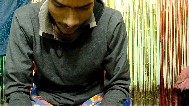 Snapshot of Alex_Suman25 chatting on January 28, 12:54 pm Alex Suman25 online show from January 28, 12:54 pm