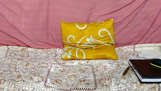 Snapshot of Alex_Suman25 chatting on February 28, 6:43 am Alex Suman25 online show from February 28, 6:43 am