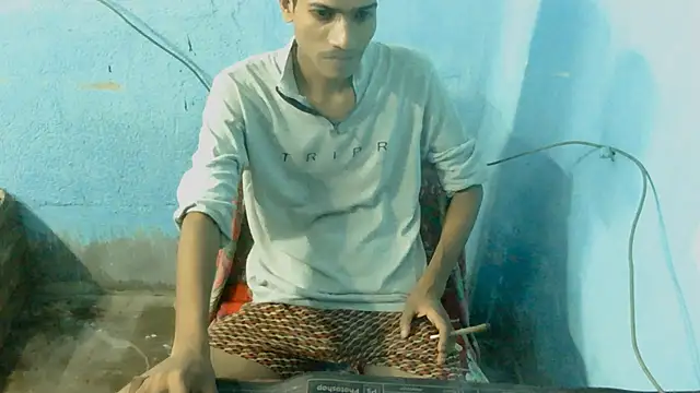 Snapshot of Alex_Suman25 chatting on September 30, 5:07 pm Alex Suman25 online show from September 30, 5:07 pm