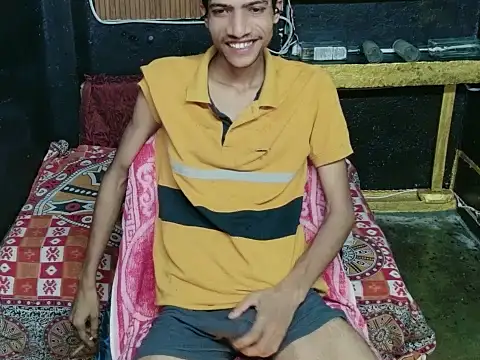 Snapshot of Alex_Suman25 chatting on June 17, 10:21 pm Alex Suman25 online show from June 17, 10:21 pm