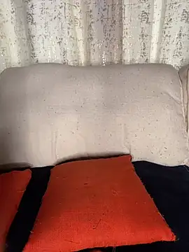 Mamii water online show from March 18, 7:00 am