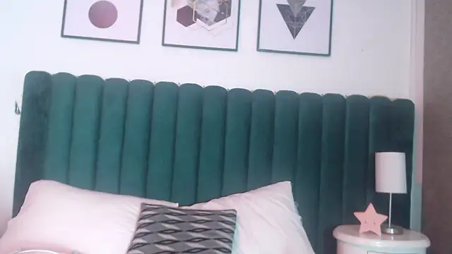 Nicolette ks  online show from November 11, 4:45 am