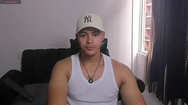 Iamdylan777 online show from March 23, 2:43 pm
