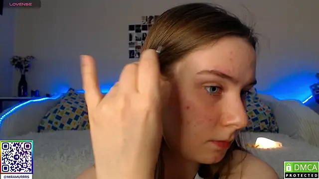 MurrrWorren online show from February 14, 11:42 pm