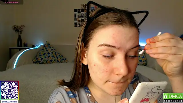 MurrrWorren online show from February 19, 3:28 am