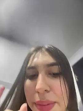 Paola  23 online show from February 26, 10:09 pm