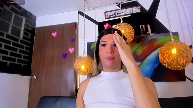 victoria aleia  online show from July 30, 9:47 pm