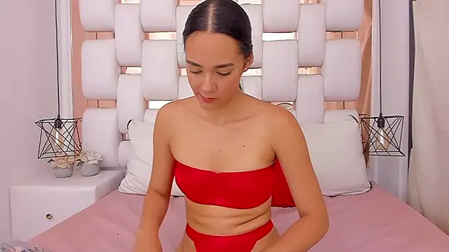 EmmyCruzZ online show from January 11, 4:56 pm