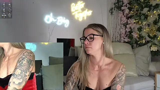 Tatjana Sue online show from December 9, 7:39 pm