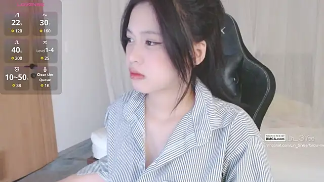 Lin SiYee online show from January 14, 10:06 am