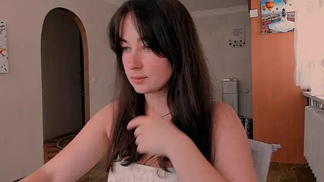 Snapshot of cClandesTina chatting on June 19, 10:19 am cClandesTina online show from June 19, 10:19 am